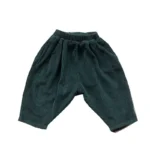 Custom dark forest green baby harem pants, featuring a relaxed diaper-friendly fit, elastic waistband, and soft-touch cotton fabric. Premium infant slouchy trousers from a professional OEM/ODM clothing manufacturer.